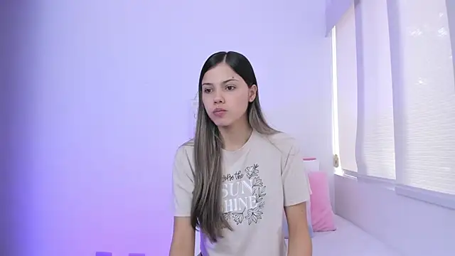 Snapshot of Brisa_blue chatting on 01-08-25, 03:07 Brisa blue online show from 01-08-25, 03:07