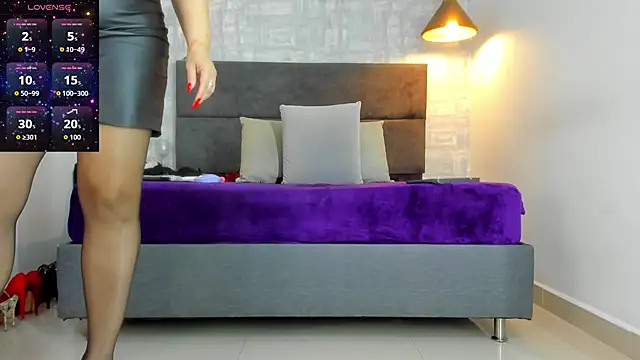 missnatash online show from 11-17-25, 05:41