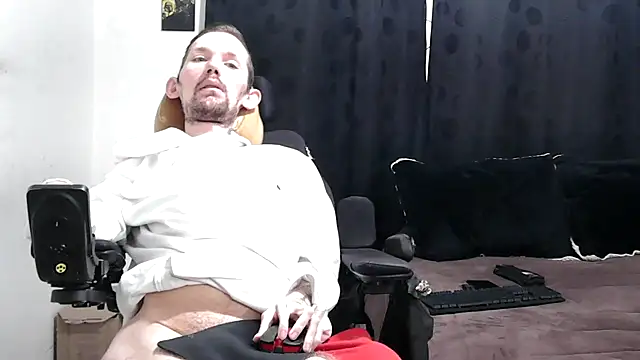 Sophia and Thomas online show from 02-25-25, 12:45