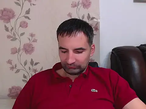 Snapshot of Leo_1617 chatting on 11-25-25, 03:34 Leo 1617 online show from 11-25-25, 03:34