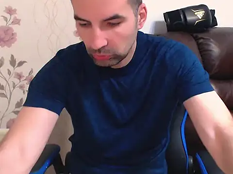 Leo 1617 online show from 04-18-26, 03:16