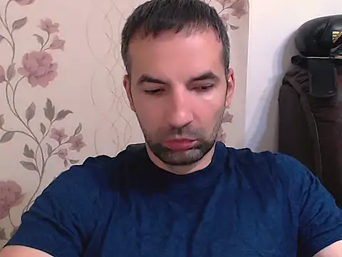 Snapshot of Leo_1617 chatting on 07-10-26, 04:50 Leo 1617 online show from 07-10-26, 04:50