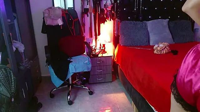 SamaraMartinez online show from 11-30-25, 09:57