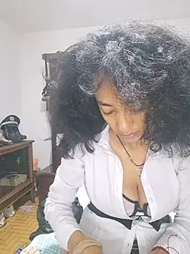 Snapshot of SamaraMartinez chatting on 06-10-26, 10:25 SamaraMartinez online show from 06-10-26, 10:25