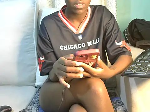 Caryyyl online show from 11-29-25, 02:47