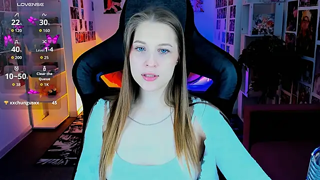 CuteMousee online show from 03-04-26, 09:37