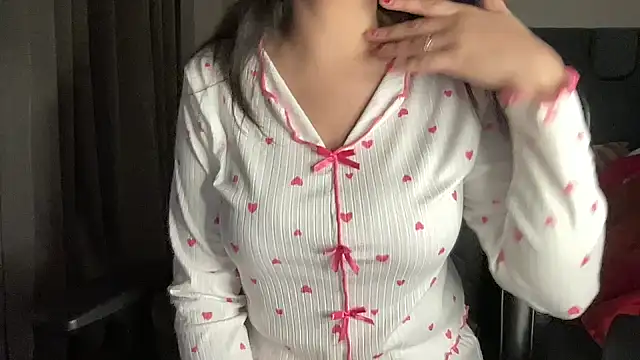 Wild Fantasy 7 online show from 02-08-25, 10:40