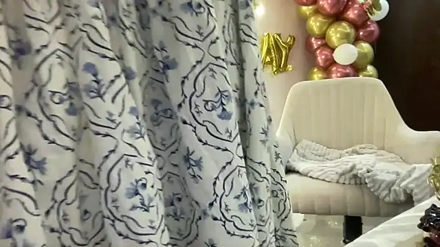 Wild Fantasy 7 online show from 02-09-26, 07:51