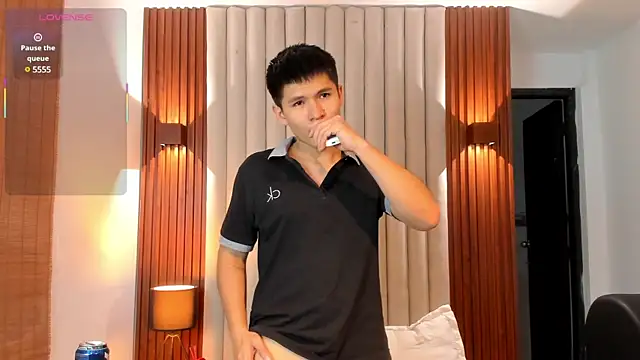 Snapshot of Ryo_kush chatting on 02-08-25, 07:38 Ryo kush online show from 02-08-25, 07:38