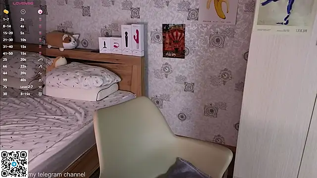 HalieCross online show from 12-02-24, 02:08