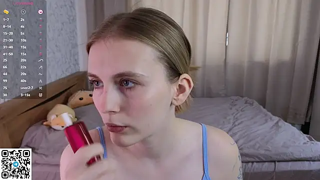 HalieCross online show from 01-27-25, 06:41