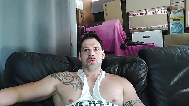 XxBigboybandxX online show from 05-07-26, 03:39