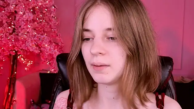 TinaDavil online show from 01-16-25, 08:46