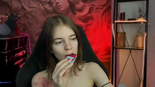 TinaDavil online show from 02-04-25, 02:10