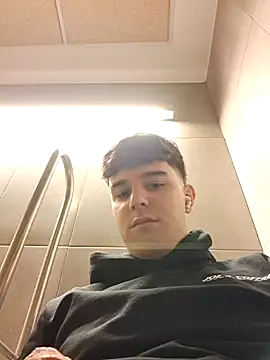 Snapshot of Pablogn24 chatting on 01-10-25, 08:40 Pablogn24 online show from 01-10-25, 08:40