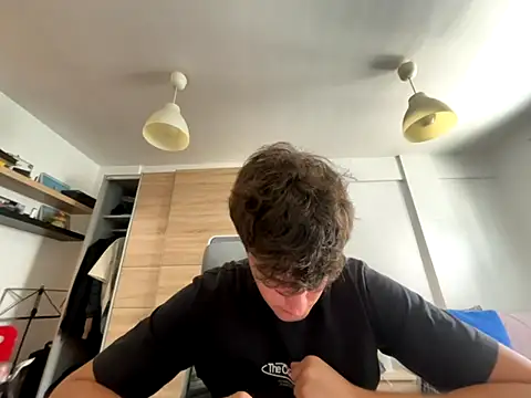 Snapshot of Pablogn24 chatting on 09-17-25, 11:01 Pablogn24 online show from 09-17-25, 11:01