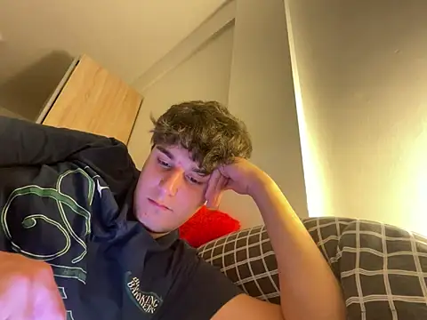 Snapshot of Pablogn24 chatting on 12-19-25, 11:34 Pablogn24 online show from 12-19-25, 11:34