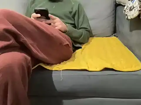 4small4inchlol online show from 02-03-25, 09:07