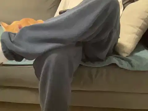 4small4inchlol online show from 02-26-26, 11:37