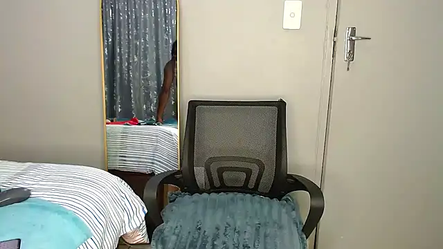 MissBigNipples online show from 04-07-26, 01:50