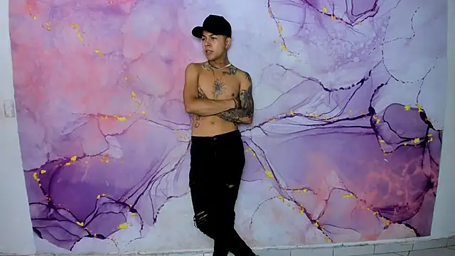 Snapshot of Sweet_nikki_2 chatting on 12-22-24, 04:27 Sweet nikki 2 online show from 12-22-24, 04:27