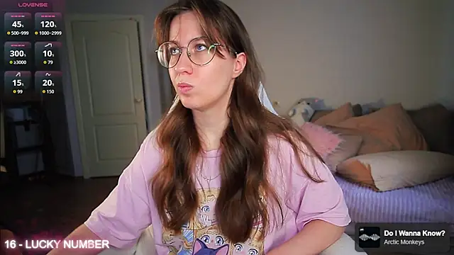 Snapshot of ms_allison_w chatting on 05-15-26, 01:29 ms allison w online show from 05-15-26, 01:29
