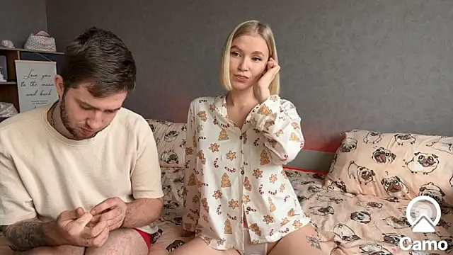 Snapshot of Adelovenick chatting on 12-12-24, 09:08 Adelovenick online show from 12-12-24, 09:08