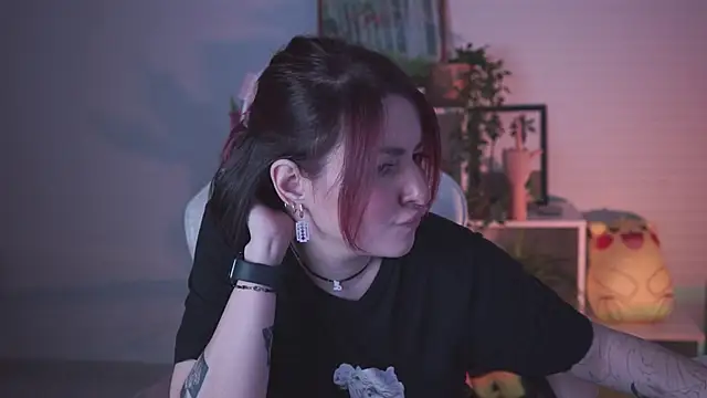 Snapshot of Lana__May chatting on 12-21-24, 09:58 Lana May online show from 12-21-24, 09:58