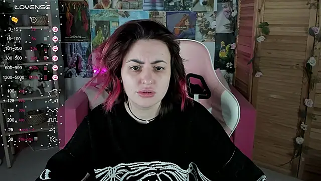 Snapshot of Lana__May chatting on 01-16-25, 11:48 Lana May online show from 01-16-25, 11:48