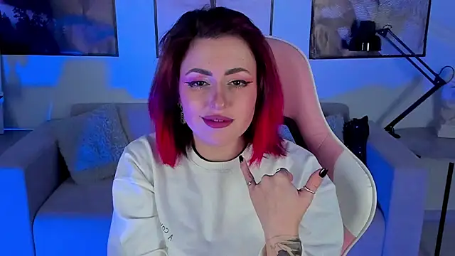 Snapshot of Lana__May chatting on 01-18-25, 11:32 Lana May online show from 01-18-25, 11:32