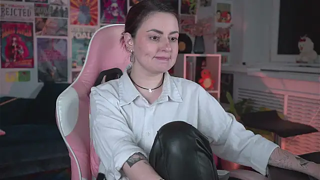 Snapshot of Lana__May chatting on 01-31-25, 04:48 Lana May online show from 01-31-25, 04:48