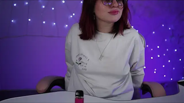 Snapshot of Lana__May chatting on 02-27-25, 11:20 Lana May online show from 02-27-25, 11:20