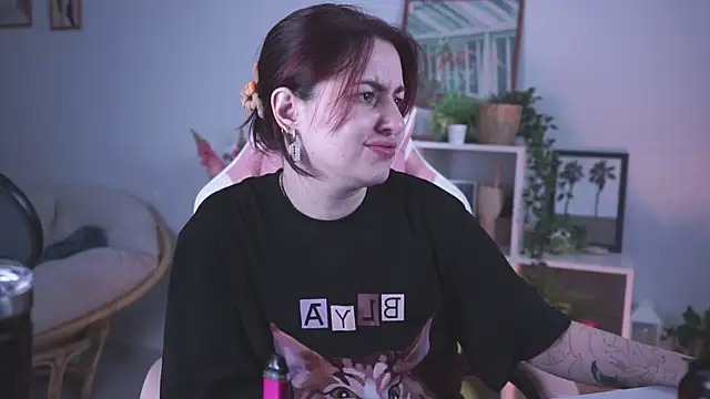 Snapshot of Lana__May chatting on 03-14-25, 11:23 Lana May online show from 03-14-25, 11:23