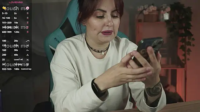 Snapshot of Lana__May chatting on 09-10-25, 08:14 Lana May online show from 09-10-25, 08:14