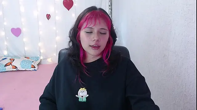 mixie cute online show from 02-18-25, 10:58