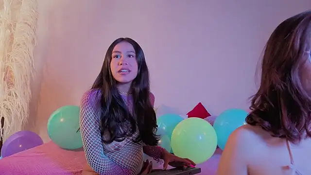 EmiGomez  online show from 01-13-26, 01:27