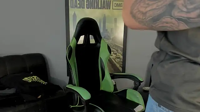 jamesinked  online show from 02-10-25, 04:36