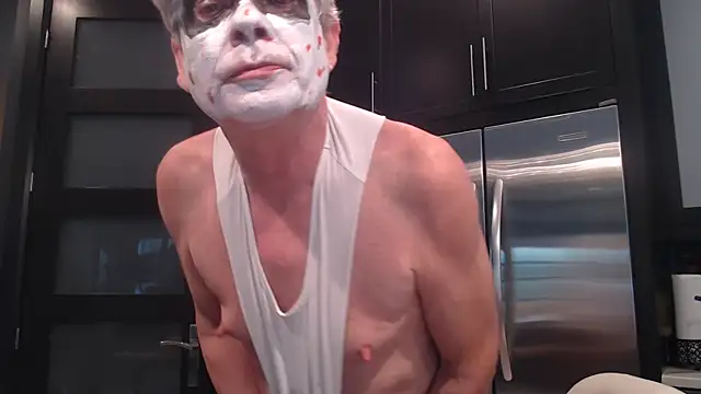 Toy-Daddy online show from 10-30-25, 07:03