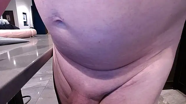 Toy-Daddy online show from 11-26-25, 07:48