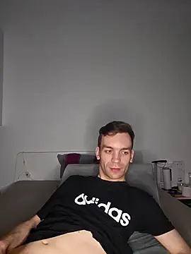 Snapshot of nickdtr chatting on 12-15-24, 09:53 nickdtr online show from 12-15-24, 09:53