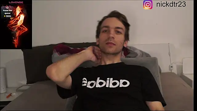 Snapshot of nickdtr chatting on 02-24-25, 09:09 nickdtr online show from 02-24-25, 09:09