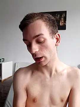 Snapshot of nickdtr chatting on 09-10-25, 02:39 nickdtr online show from 09-10-25, 02:39