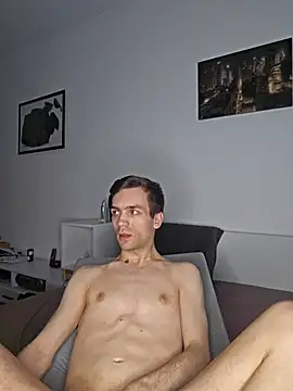 Snapshot of nickdtr chatting on 10-31-25, 07:48 nickdtr online show from 10-31-25, 07:48