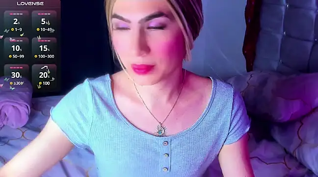 Snapshot of saskya chatting on 02-24-25, 10:58 saskya online show from 02-24-25, 10:58