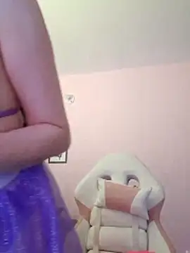 sophie pazz online show from 10-30-25, 09:37