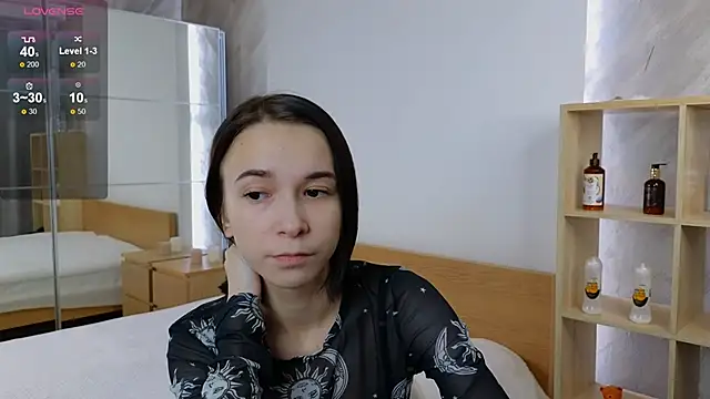 Snapshot of LilithStrangfor chatting on 12-04-24, 09:13 LilithStrangfor online show from 12-04-24, 09:13