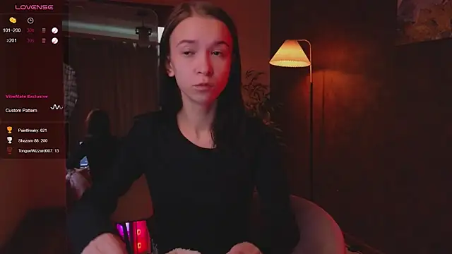 Snapshot of LilithStrangfor chatting on 09-12-25, 05:40 LilithStrangfor online show from 09-12-25, 05:40