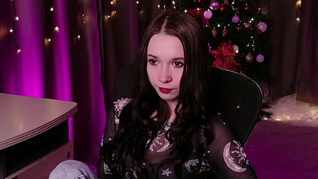 Snapshot of LilithStrangfor chatting on 01-14-26, 09:37 LilithStrangfor online show from 01-14-26, 09:37