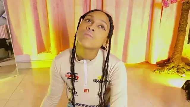 Elith noa online show from 01-16-26, 10:14