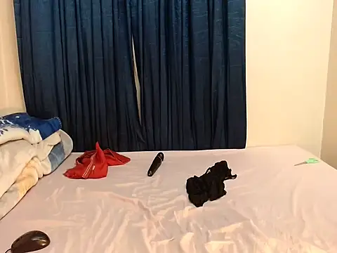 Snapshot of SexyMbalee chatting on 11-06-25, 08:54 SexyMbalee online show from 11-06-25, 08:54